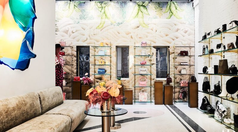 How retailers are bringing the in-store experience to homes – Glossy