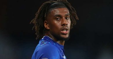 See Why Toffees Fans Are Unhappy With Alex Iwobi :: Nigerian Football News