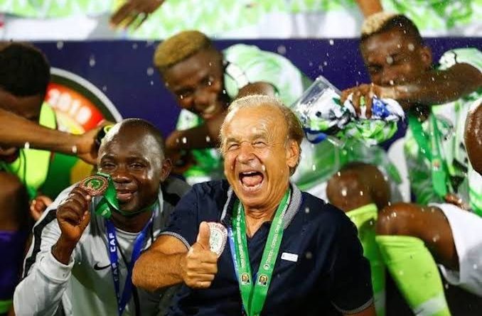 "He's One Of The Best Strikers We Have" - Etim Esin Wants Gernot Rohr To Recall Nigerian Forward :: Nigerian Football News