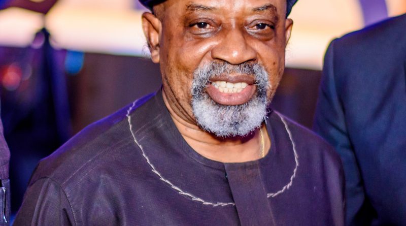 Ngige urges Anambra govt to banish 12 suspended monarchs over Abuja trip