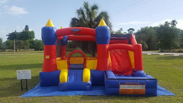 Magic Castle Bounce House From Blast Zone Product Review